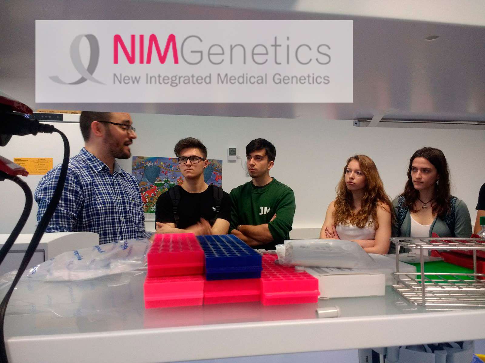 Visita de los alumnos de Biología del Desarrollo a NIMGenetics