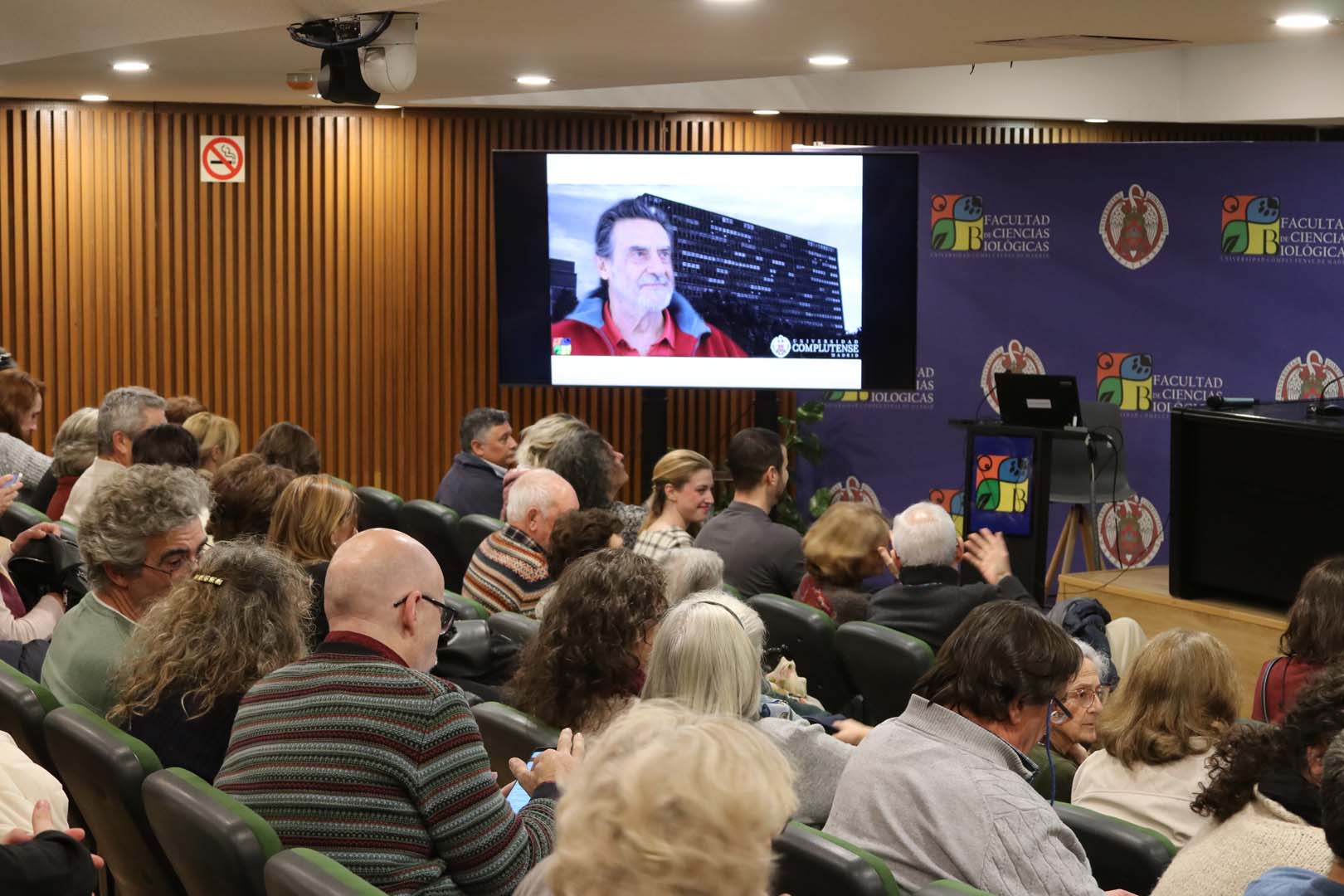 Acto Homenaje al Profesor Juan Vicente Martín Zorrilla. 2 de diciembre. Salón de Actos Profesor Benjamín Fernández