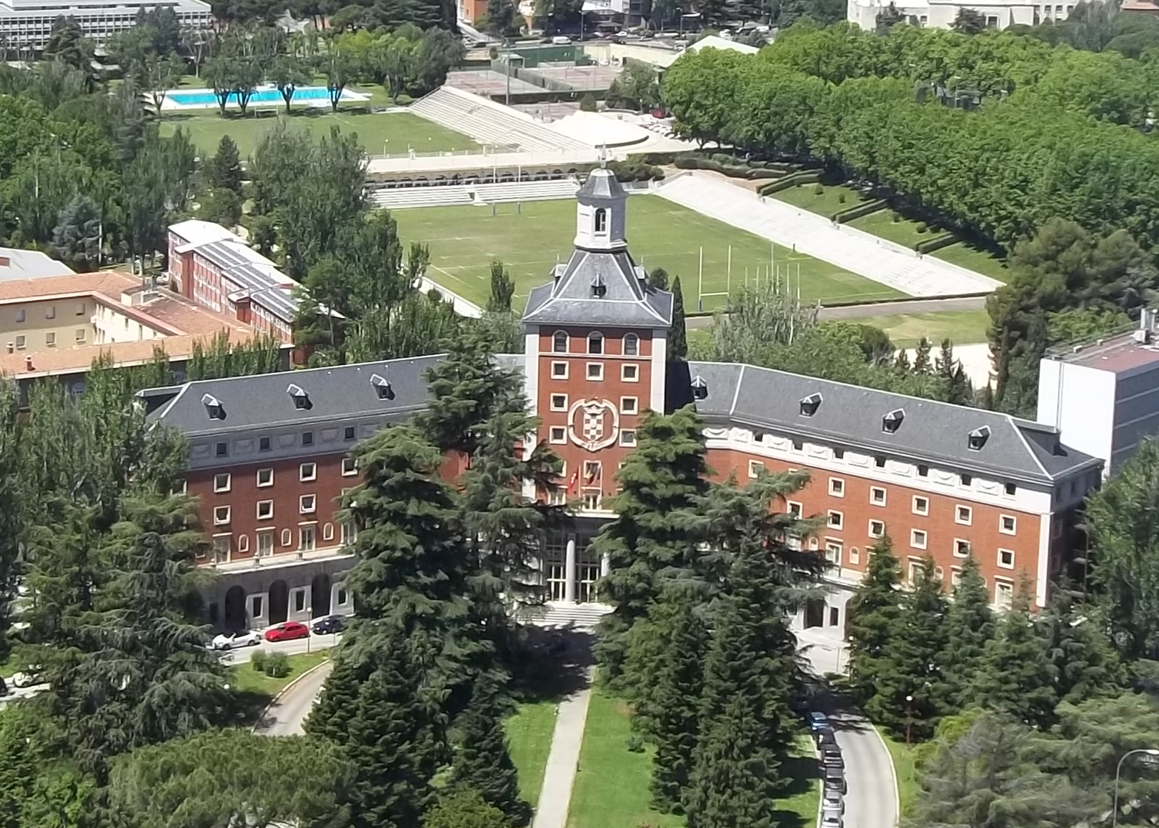 Convocatoria elecciones renovación sectores de representantes de Directores de Departamento y Directores de Institutos Universitarios en Consejo de Gobierno