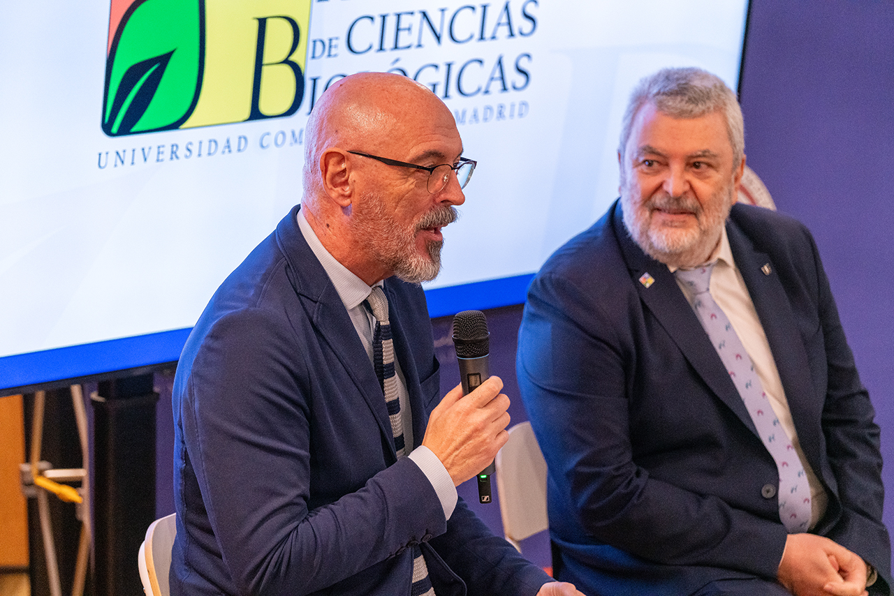 Joaquín Goyache, Rector de la UCM y Benito Muñoz, Decano de la Facultad de Ciencias Biológicas